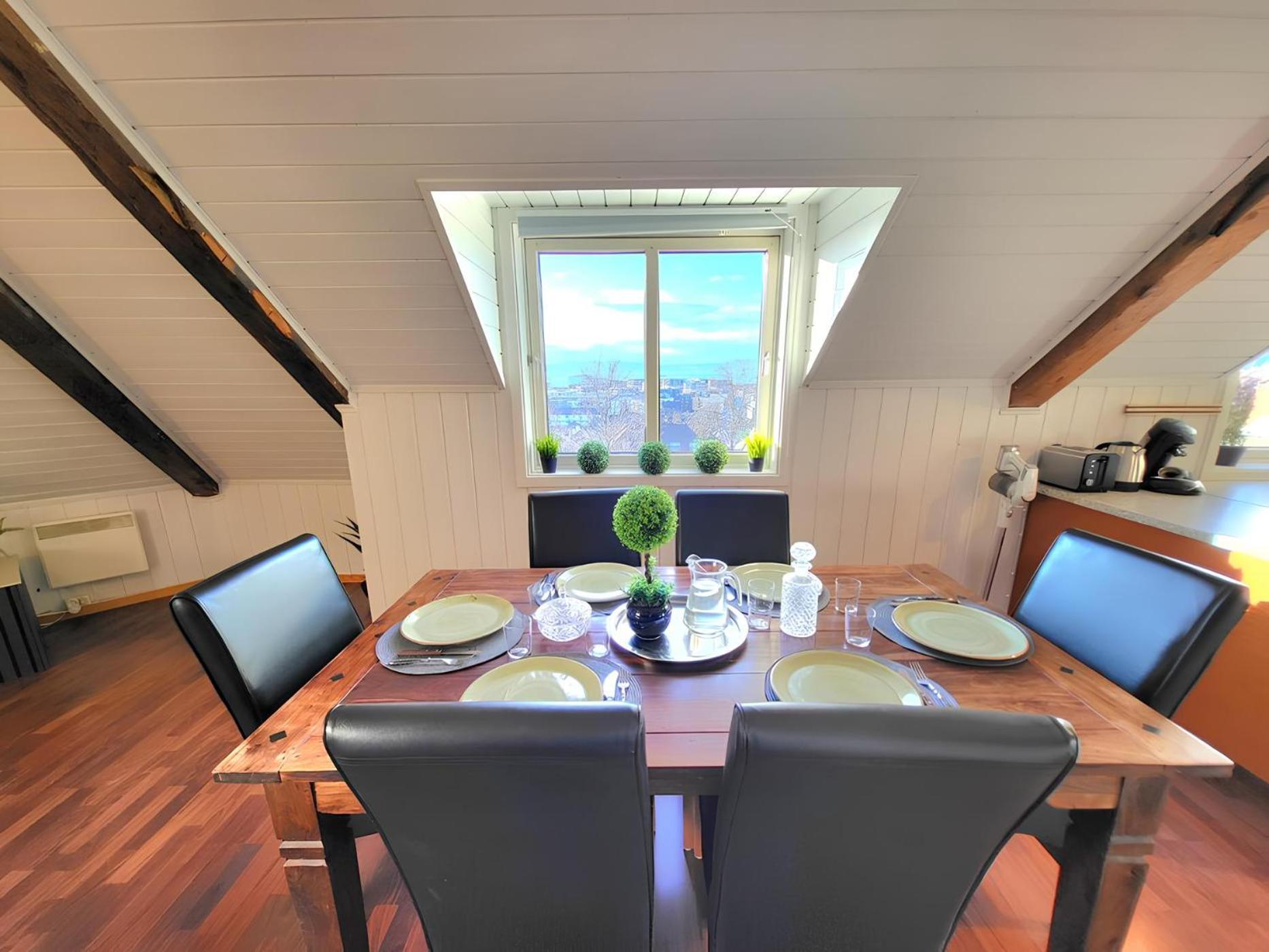 Appartamento Sunset Penthouse, Fjord View & Parking Trondheim Esterno foto